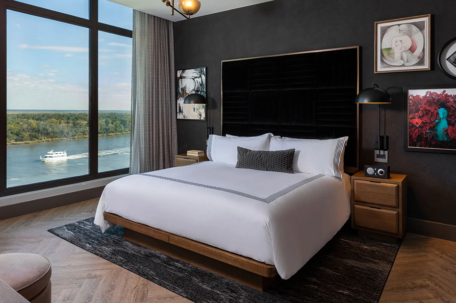 Suite interior at the Thompson Savannah hotel